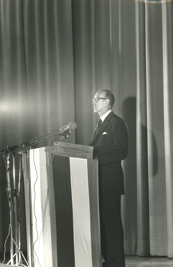 Allocution de Valéry Giscard d'Estaing à l'École de l'air, en 1978.
